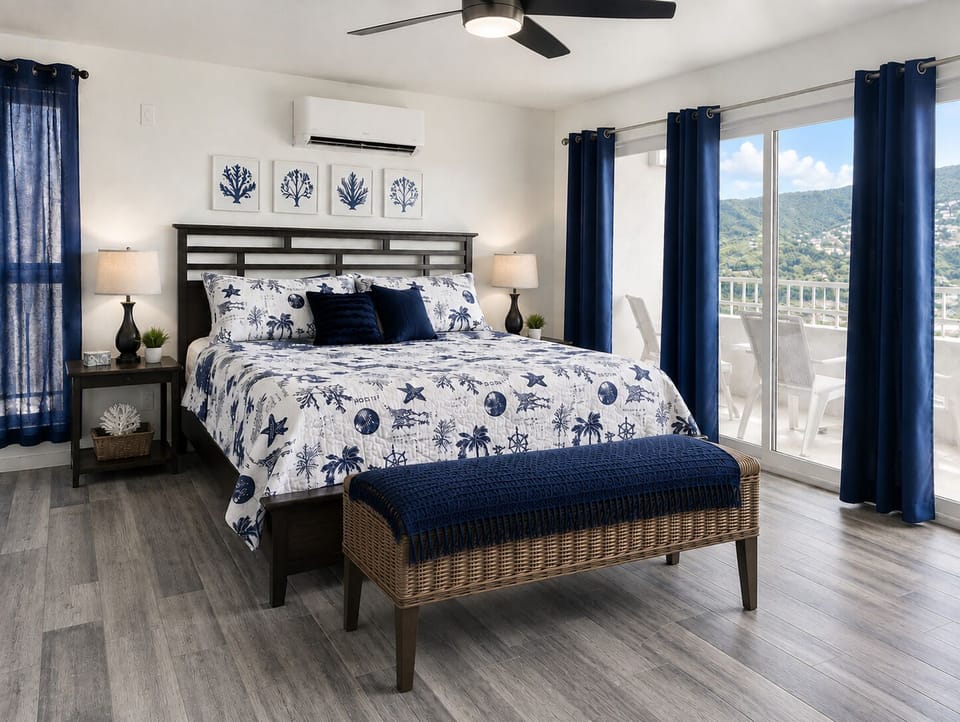 Large master bedroom 200s.f.  