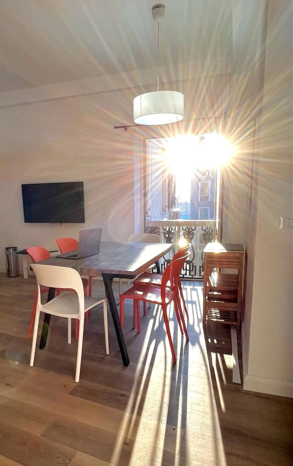 Family Apartment | Private kitchen | Full-size fridge, microwave, oven, stovetop