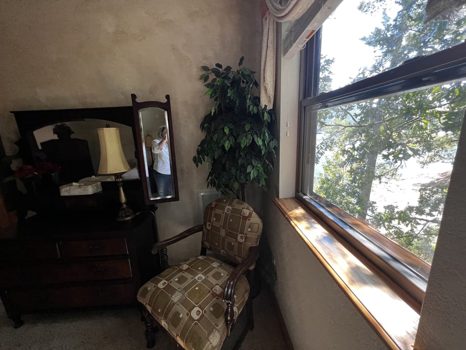 Furniture, Indoors, Living Room, Lamp, Chair