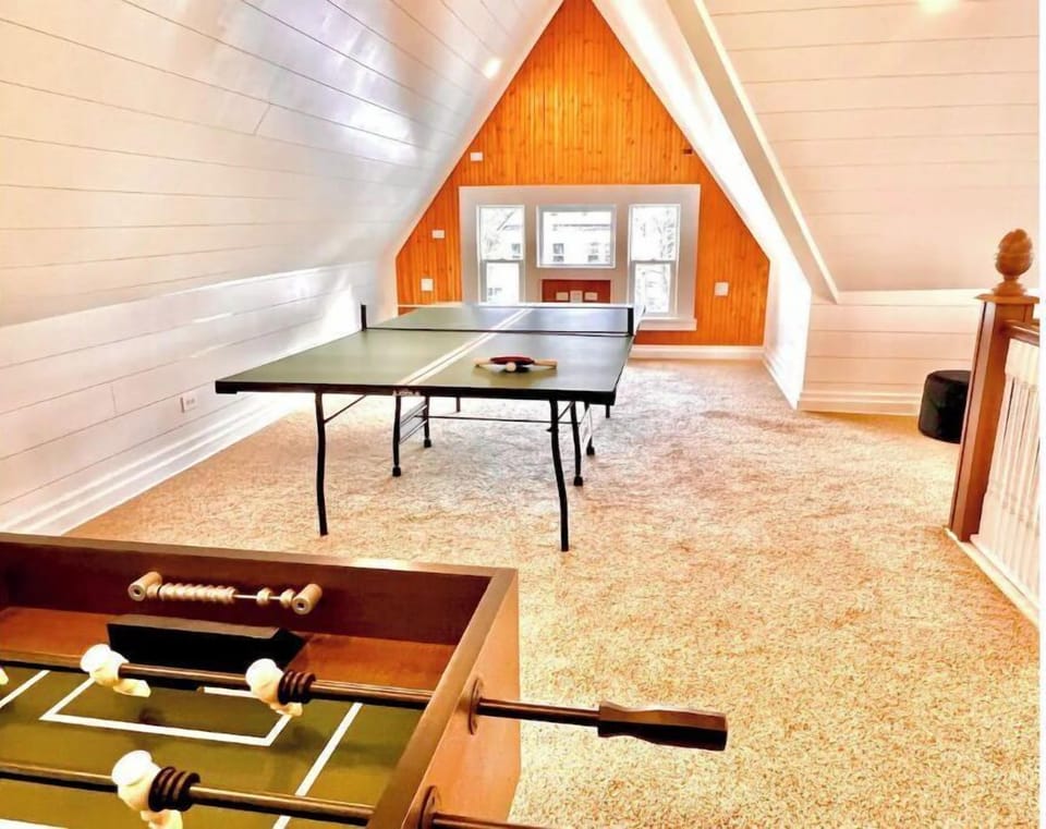 Awesome 3rd Floor Room dedicated to Game Room.  Ping Pong, Foosball, Arcade