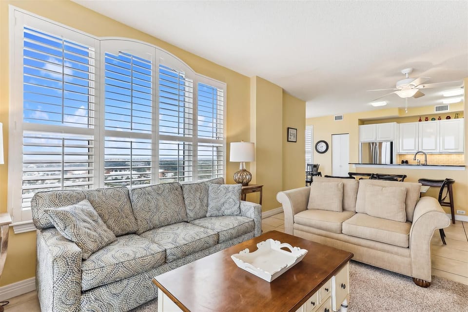 Beach Colony East 10D Living Room Seating