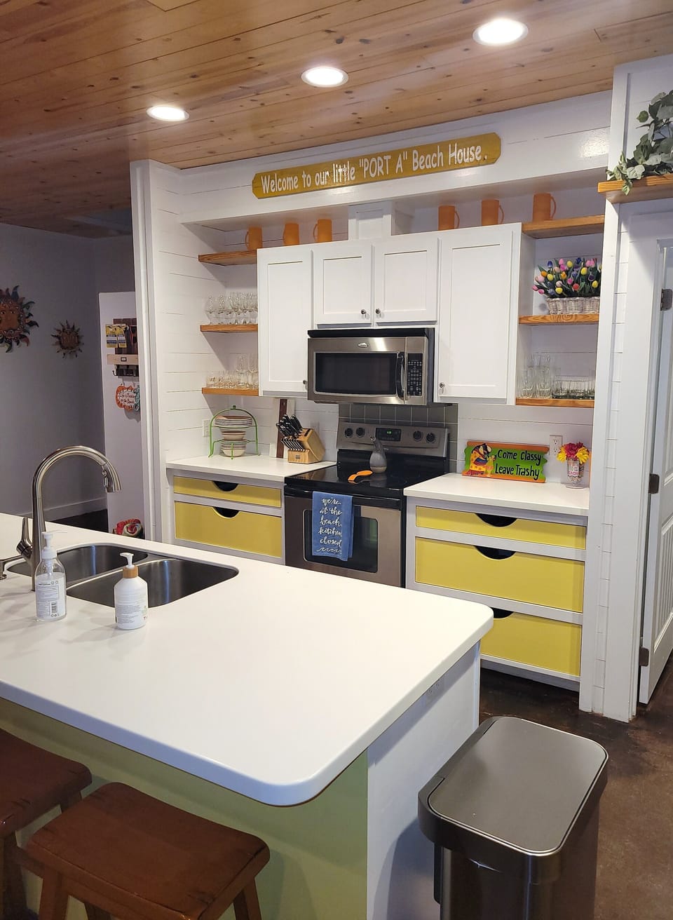 The full kitchen has stainless appliances and plenty of storage