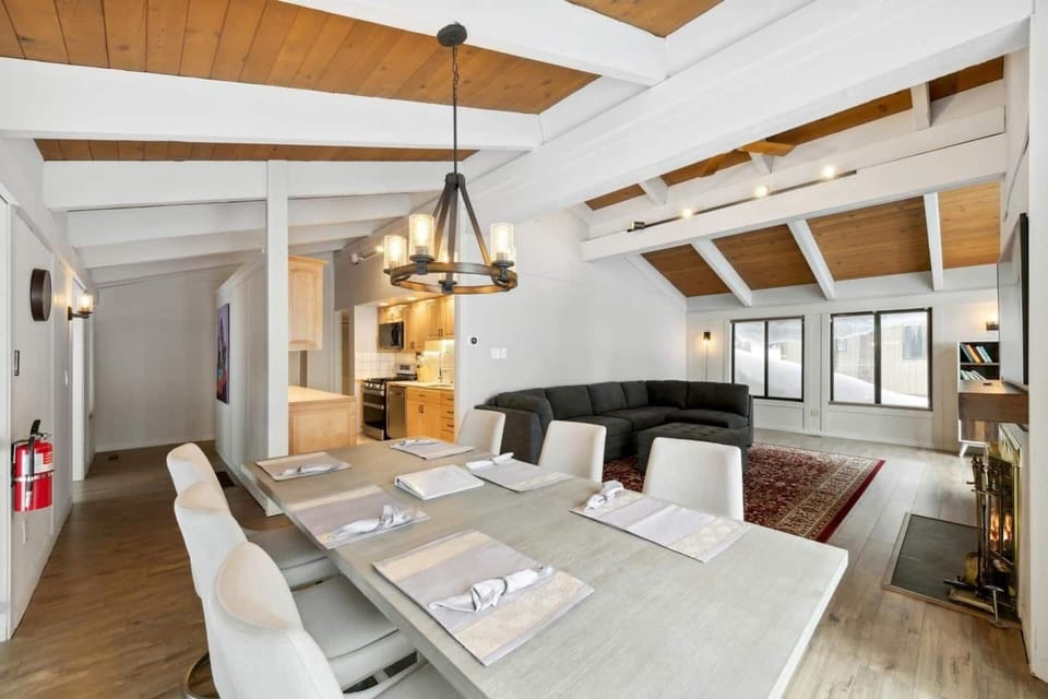 Dining Table for 6