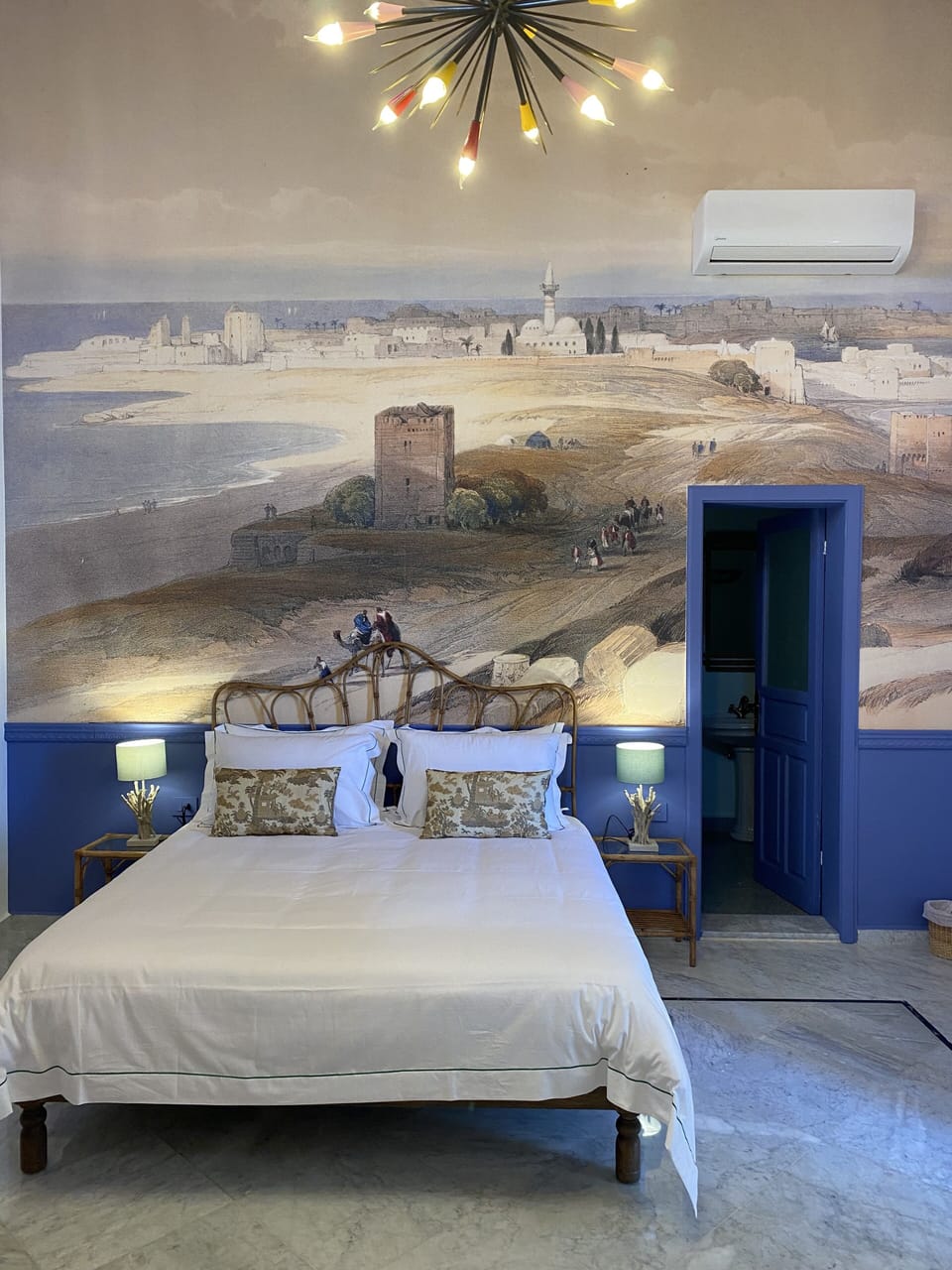 Junior Double Room | Minibar, in-room safe, free WiFi, bed sheets