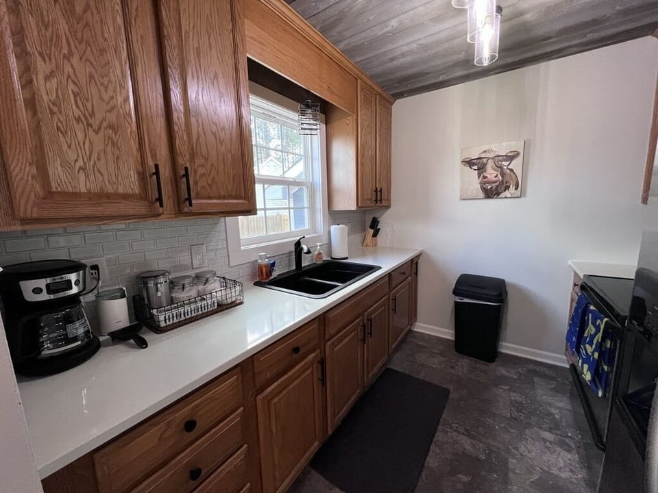 Kitchen with coffee bar