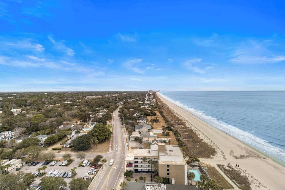 Ocean View Deluxe Three Bedroom Condo | Terrace/patio