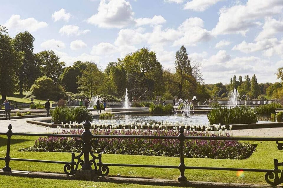 Hyde Park | Largest Park in the Heart of London | 3 minute walk