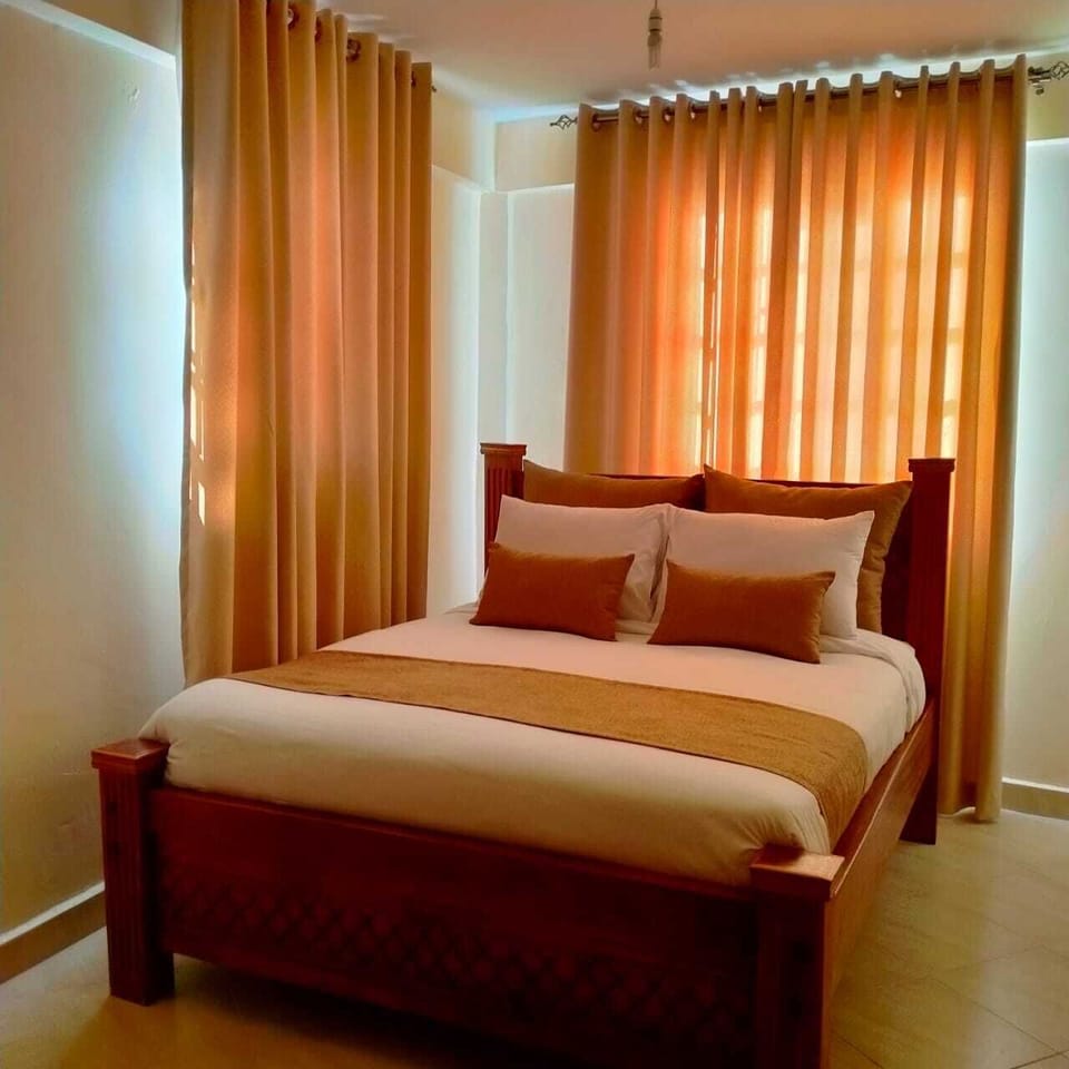Standard Single Room | Desk, laptop workspace, soundproofing, iron/ironing board (on request)