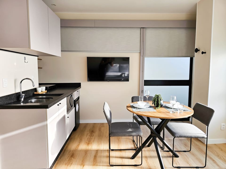 Exclusive Studio | Desk, soundproofing, free WiFi, bed sheets