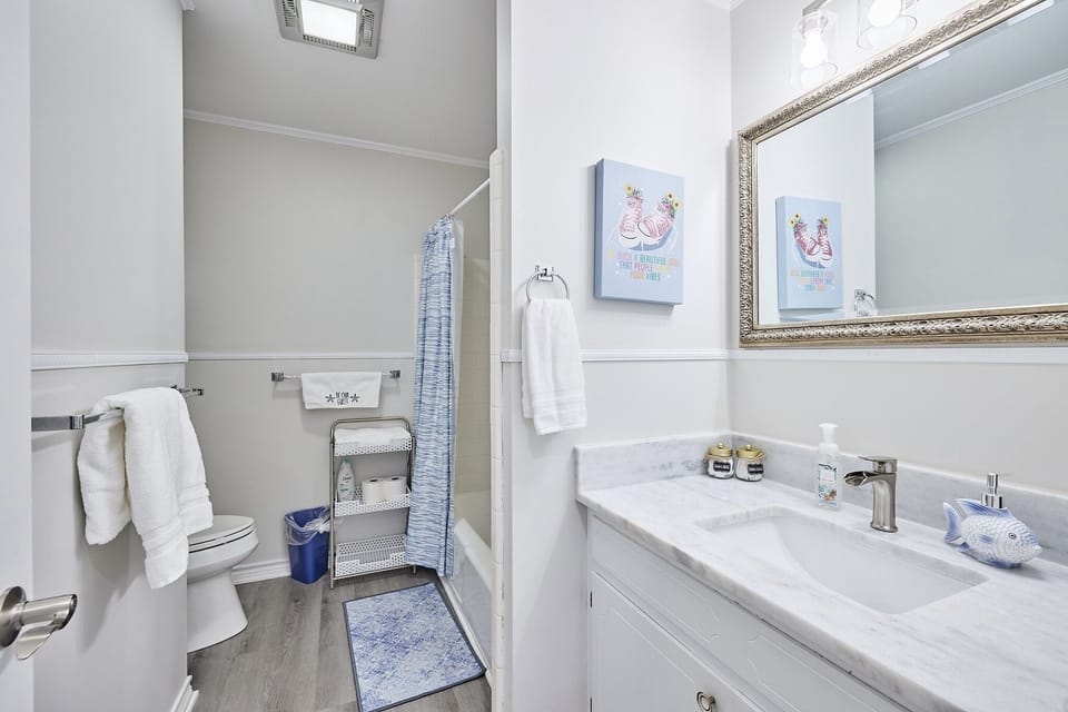 Second Full bathroom on top floor