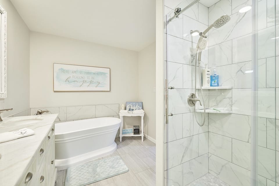 Luxury bath on top floor