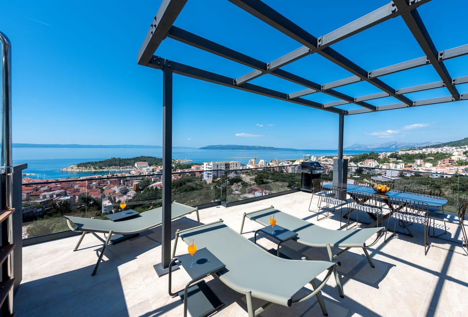 Sundeck