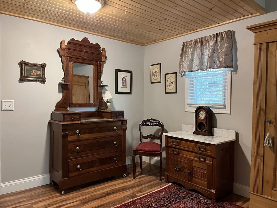 upstairs bedroom