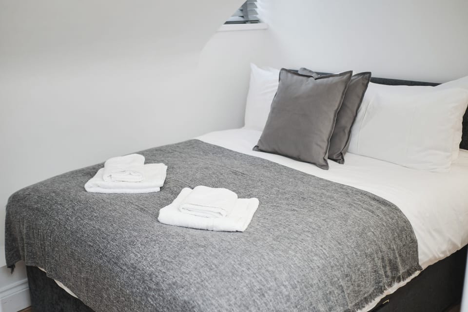 Flat 5 - 61 Old Dover Road Apartment in Canterbury