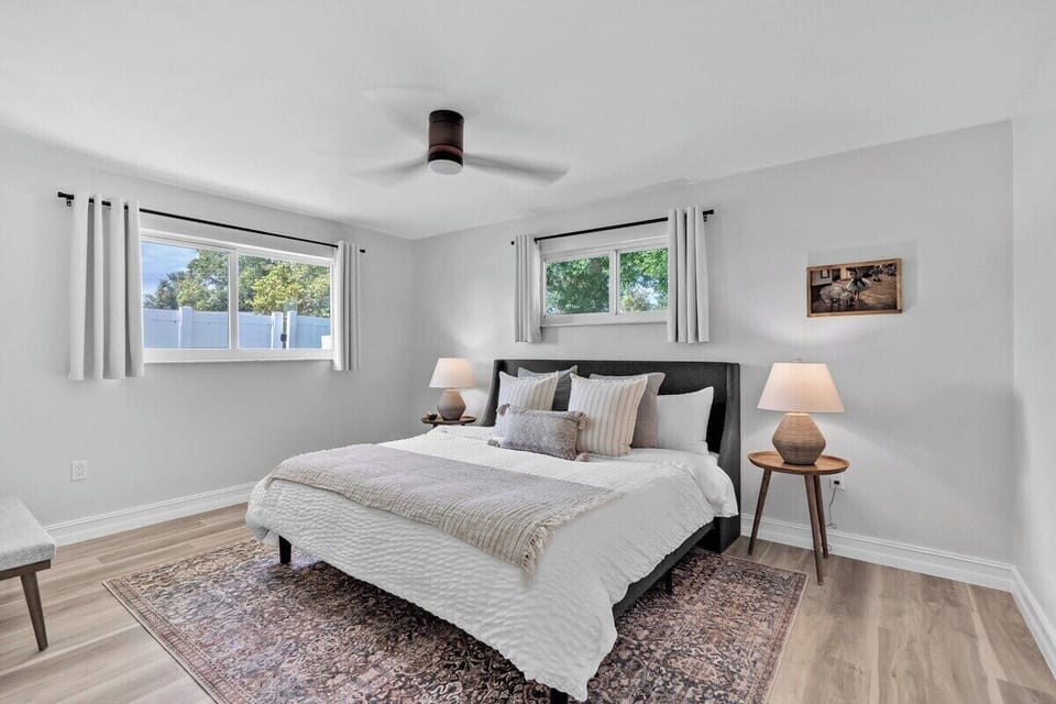 Sleep like royalty: Enjoy a restful night in our master bedroom featuring a king memory foam bed and premium linens.