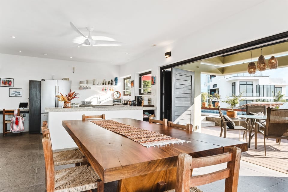 Kitchen/Dining/Patio Areas
