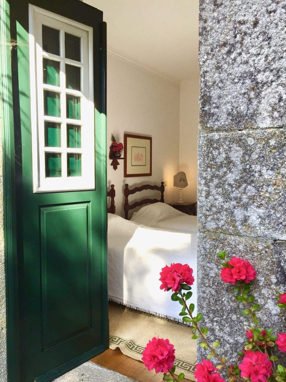 Family House, Patio, Garden View | 2 bedrooms, individually decorated, individually furnished