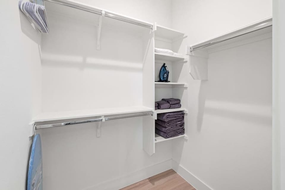 Extra towels, Iron, Hair dryer all provided!