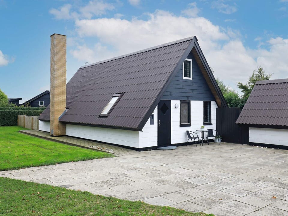 House | Exterior