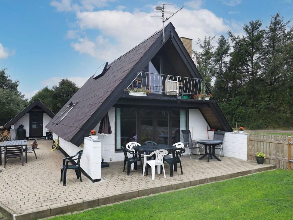 House | Exterior