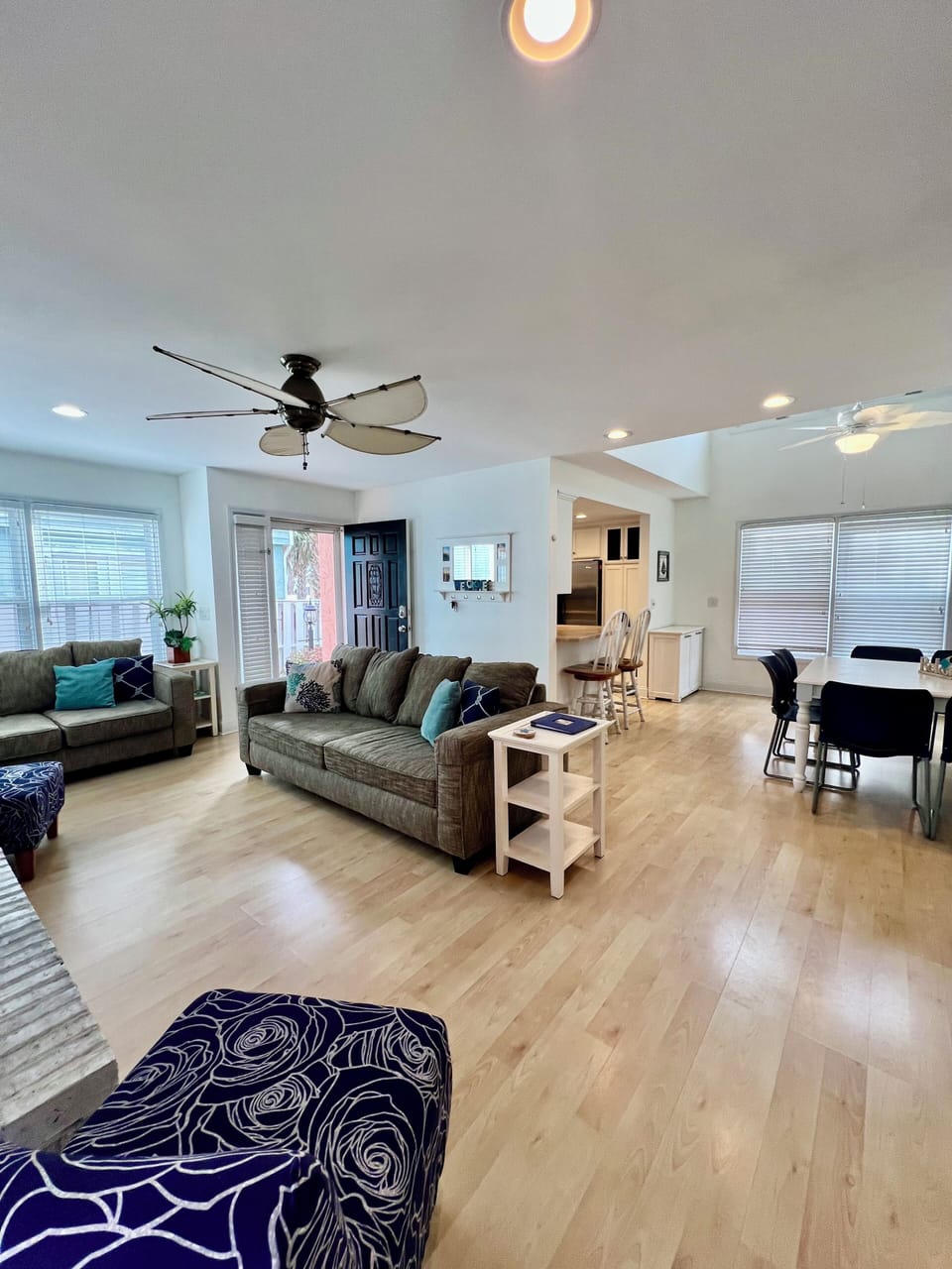 Spacious family room w/fireplace, ceiling fans, plenty of games and puzzles