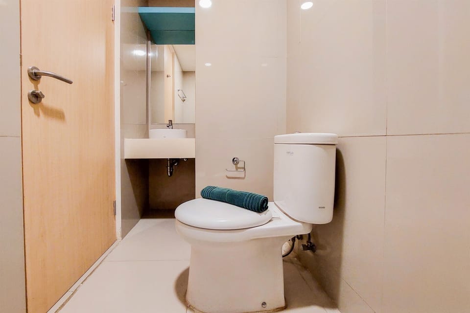 Studio | Bathroom | Shower