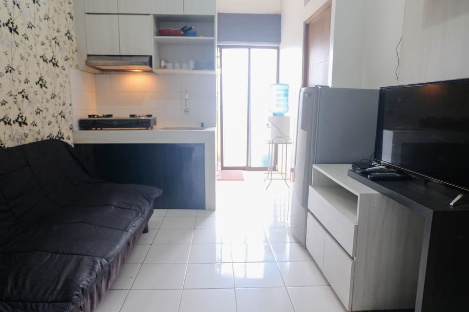 Apartment | Living area | TV