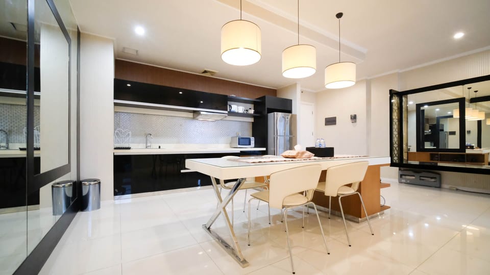 Apartment | Dining room