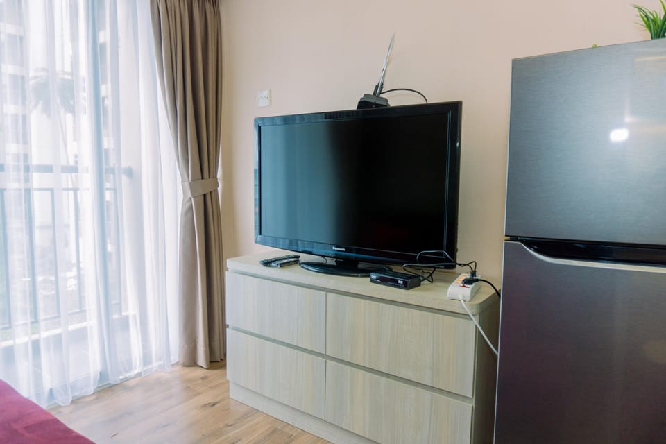 Apartment | Living area | TV