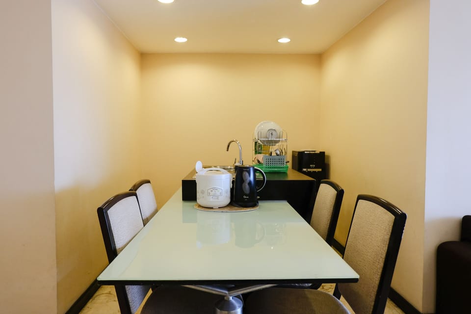 Apartment | Dining room