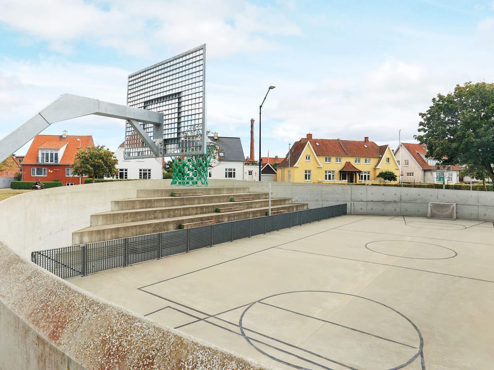 Apartment | Sport court