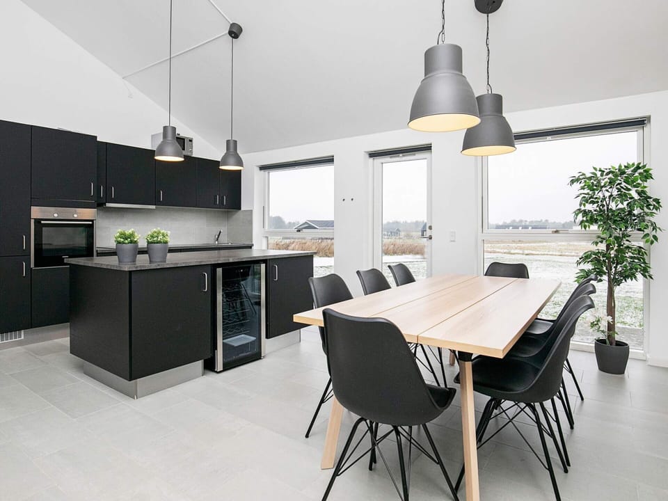House | Dining