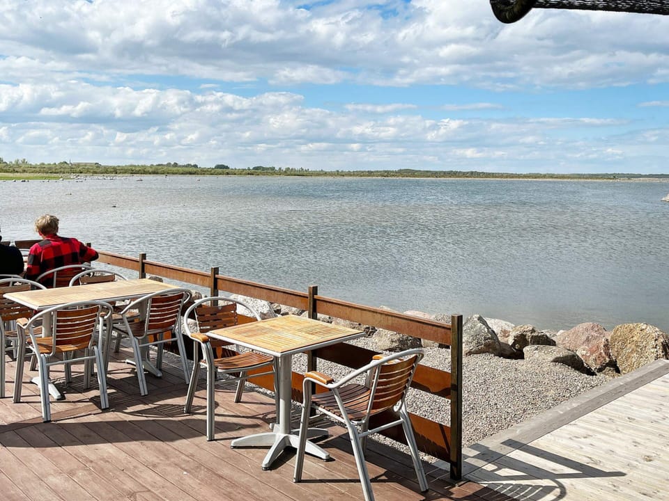House | Outdoor dining
