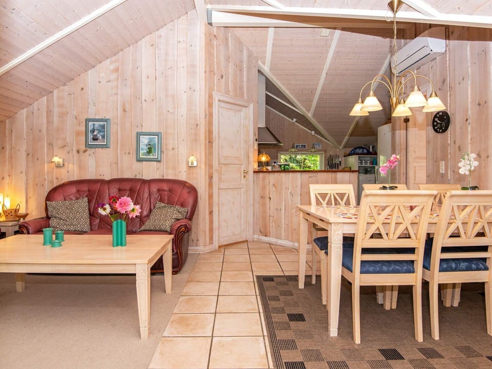 House | Dining
