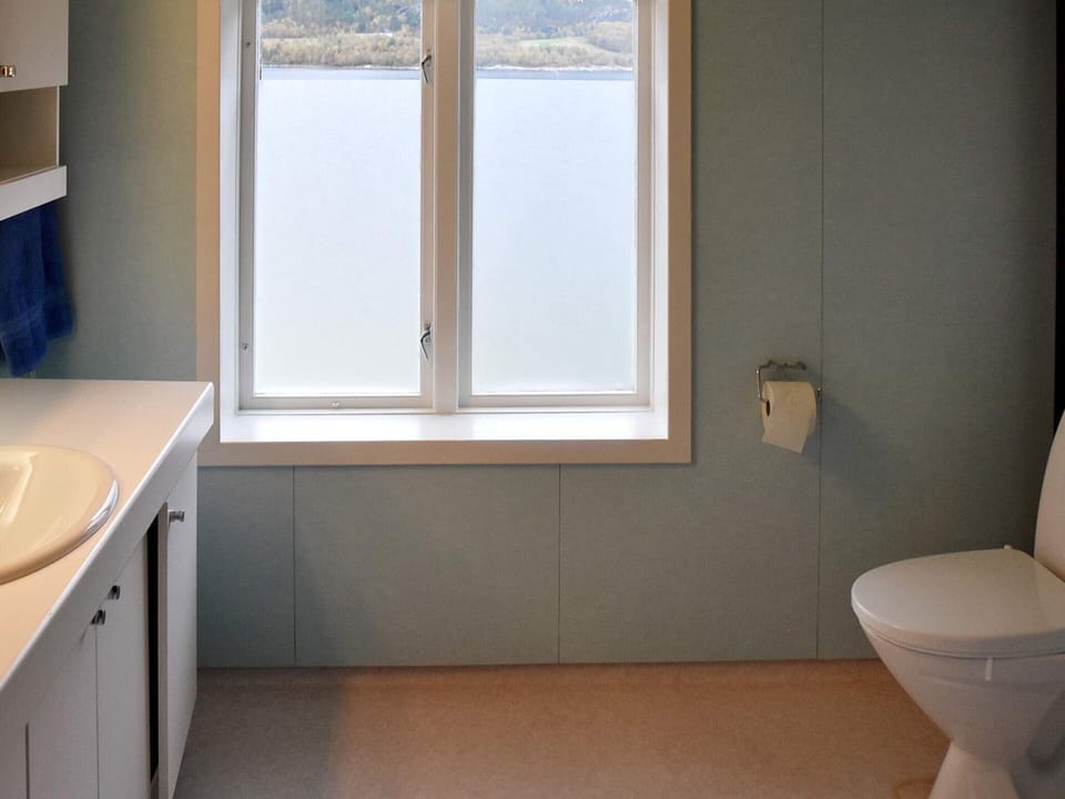 8 Person Holiday Home in Snillfjord House in Trondelag
