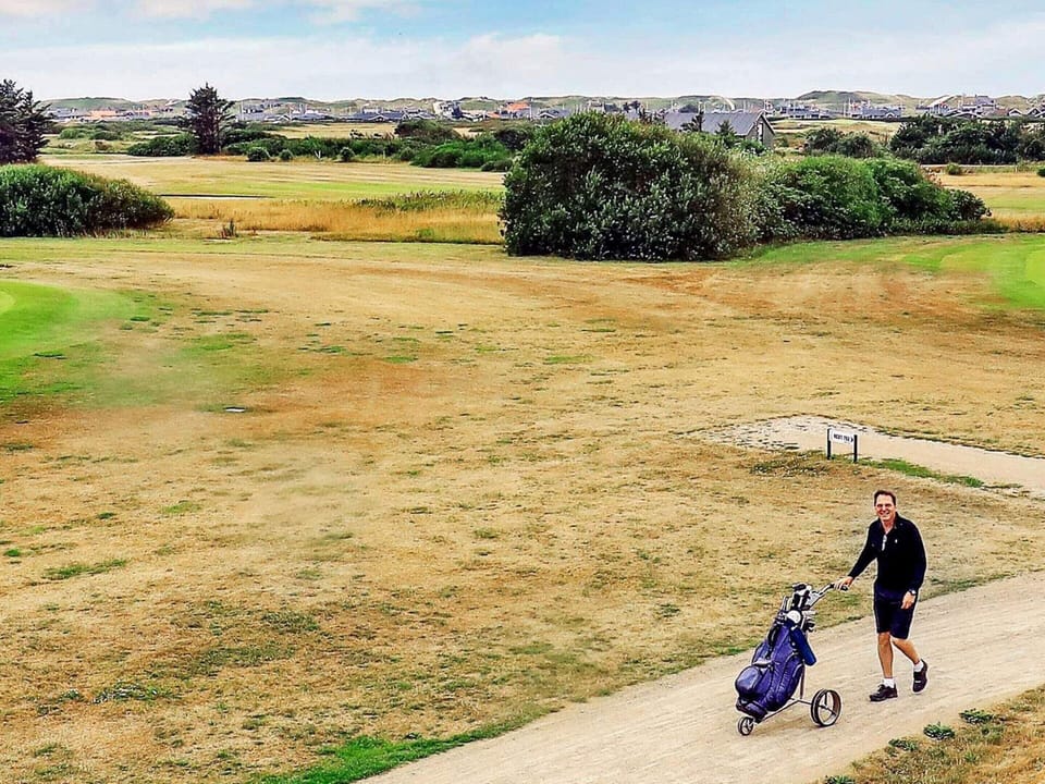 House | Golf