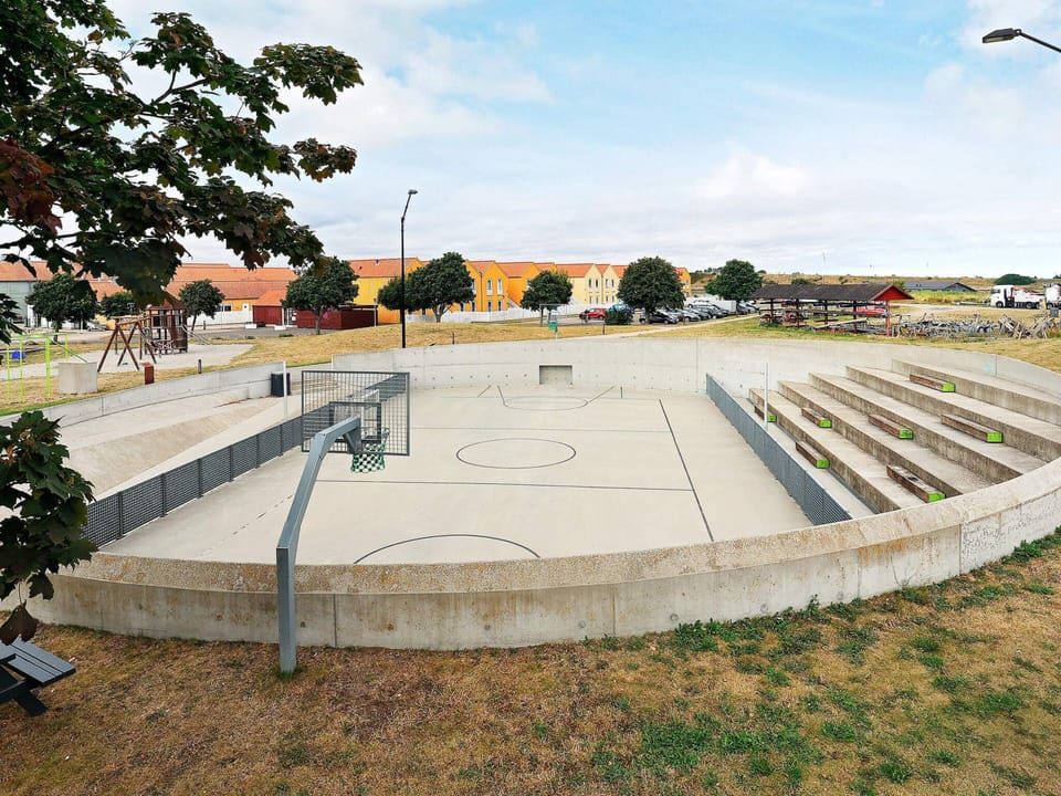 House | Sport court