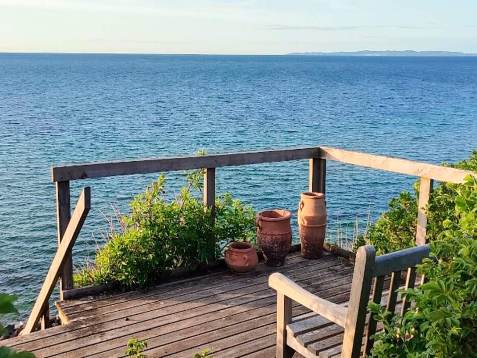House | Water view