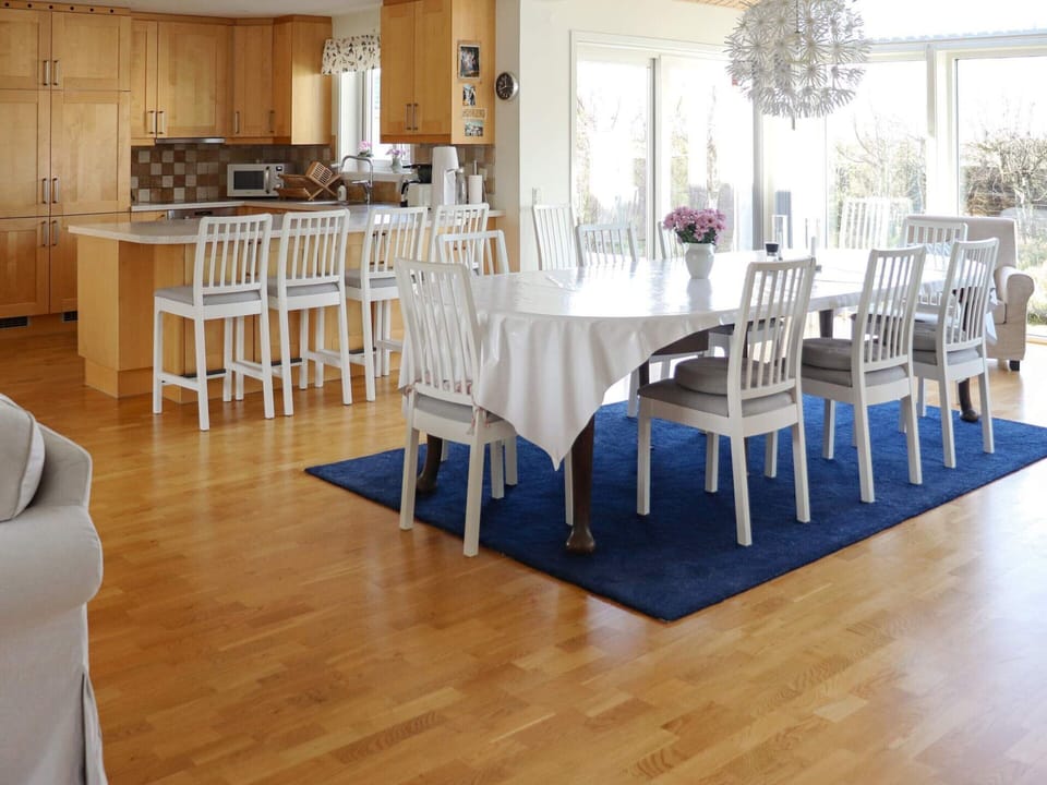 House | Dining
