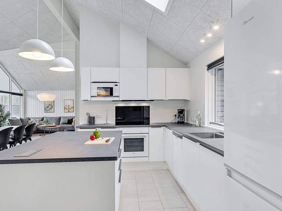 House | Private kitchen | Oven