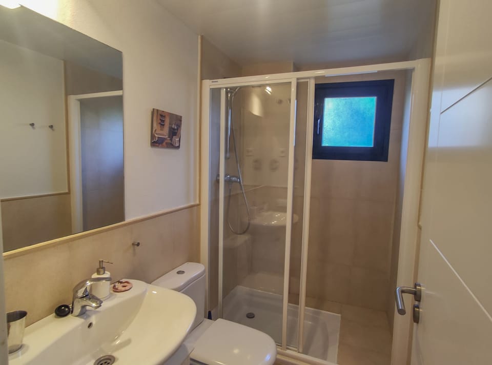 Apartment with a spectacular views,  Terrace with garden private.Comnmunity pool