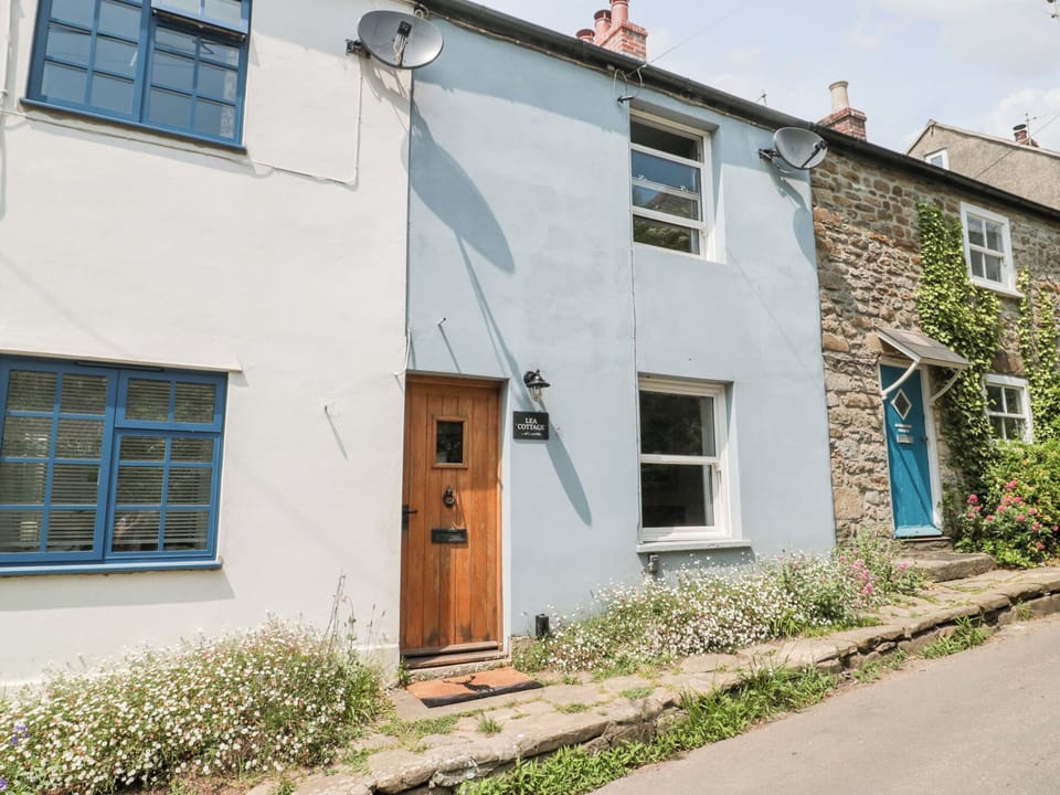Cottage | Exterior detail