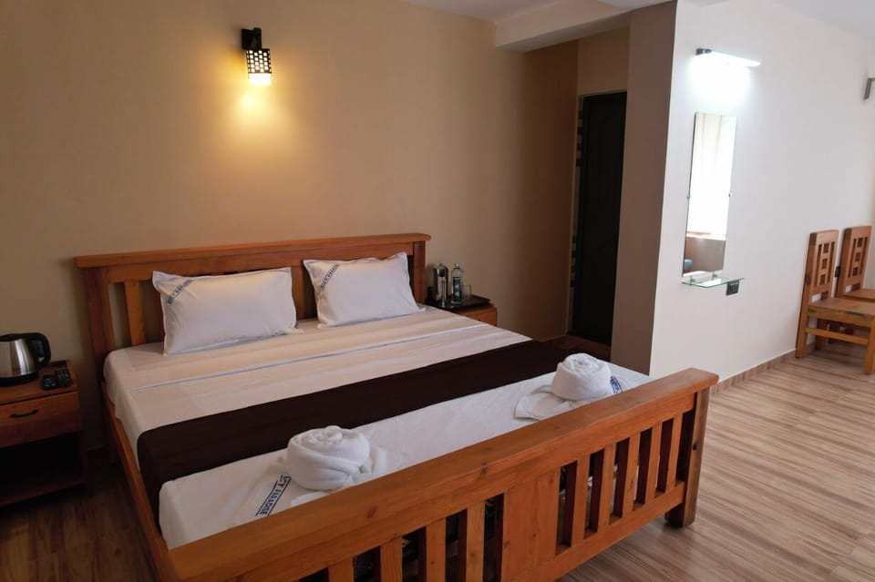 Deluxe Double Room | Free WiFi