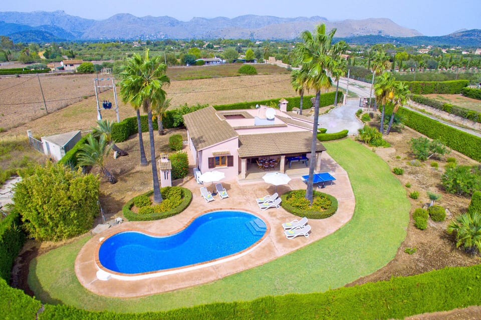 Villa Bauza image