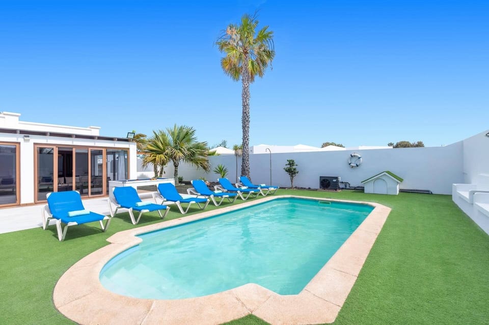 Villa Almas Blancas image