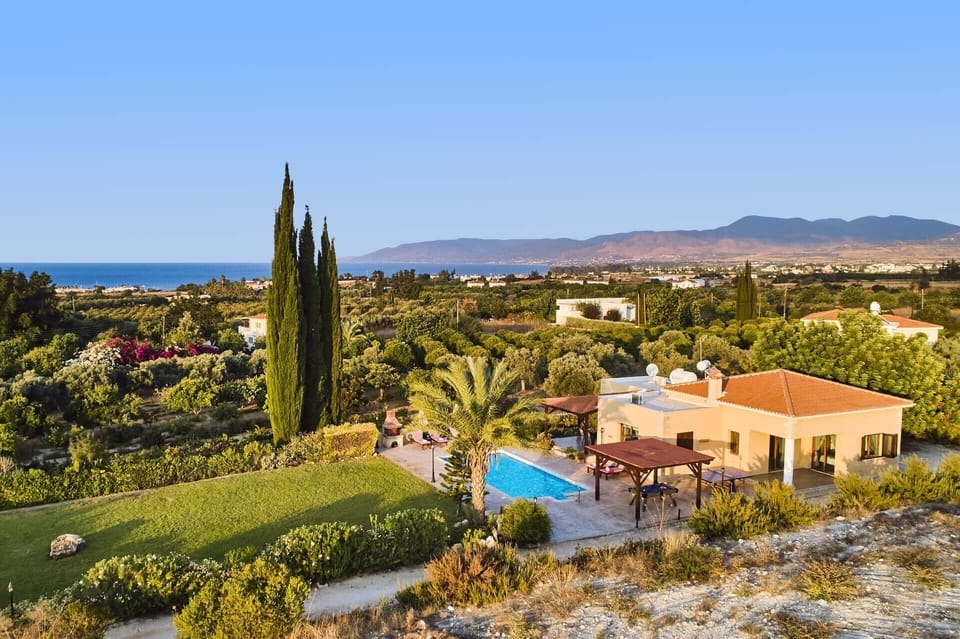 Villa Andriana image