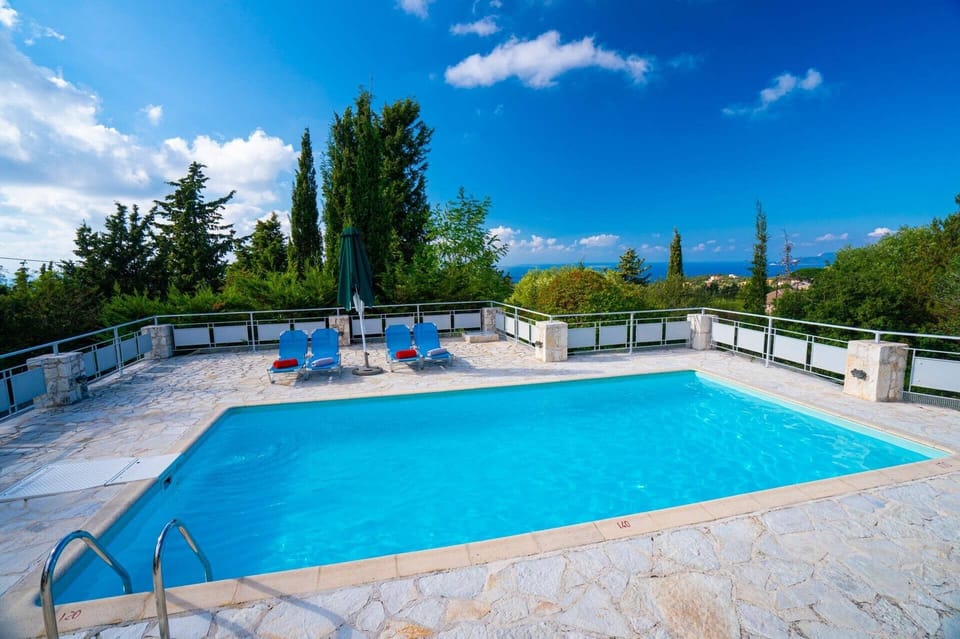 Villa Arion image
