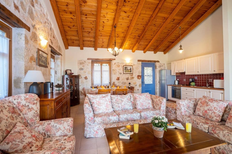 Villa Arion image