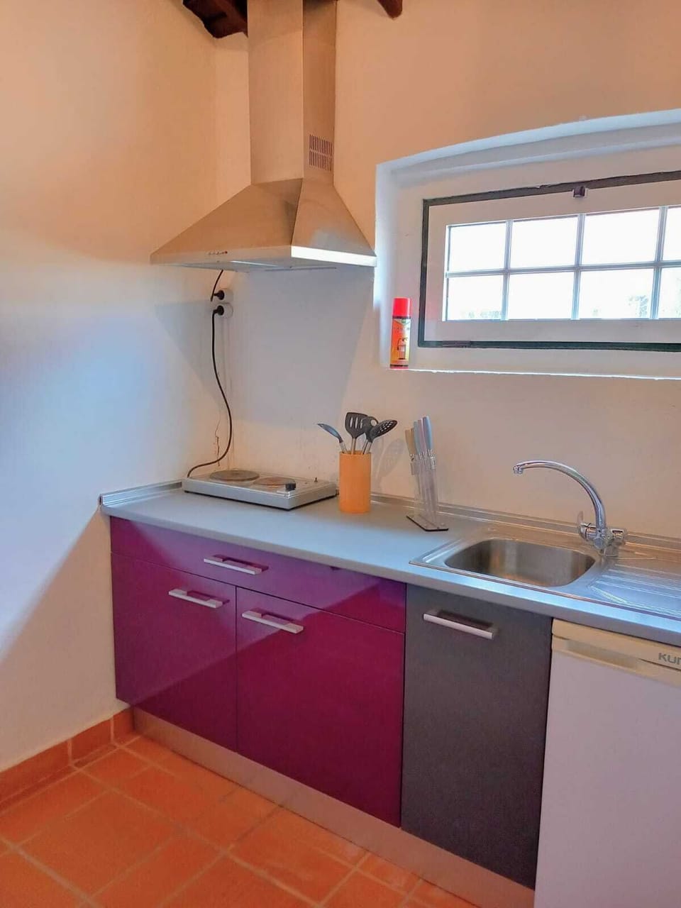 Standard Studio Suite | Private kitchen | Highchair
