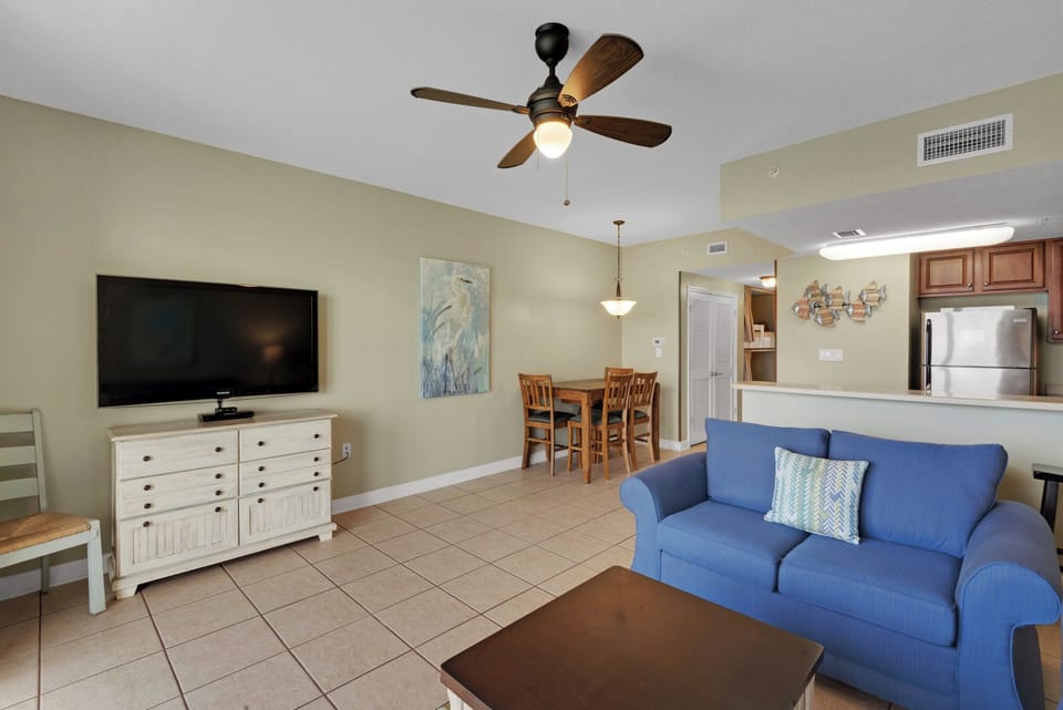 Living Room - Roomy 9 ft Ceilings